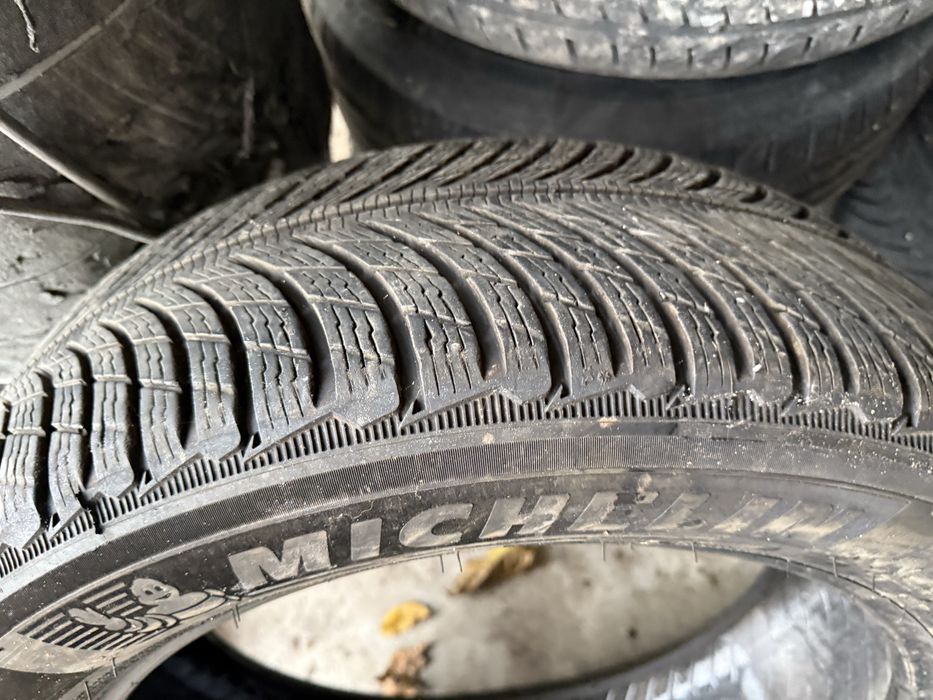 Anvelope iarna 235/55/19 Michelin Pilot Alpin 5 suv fabricate mai 2024