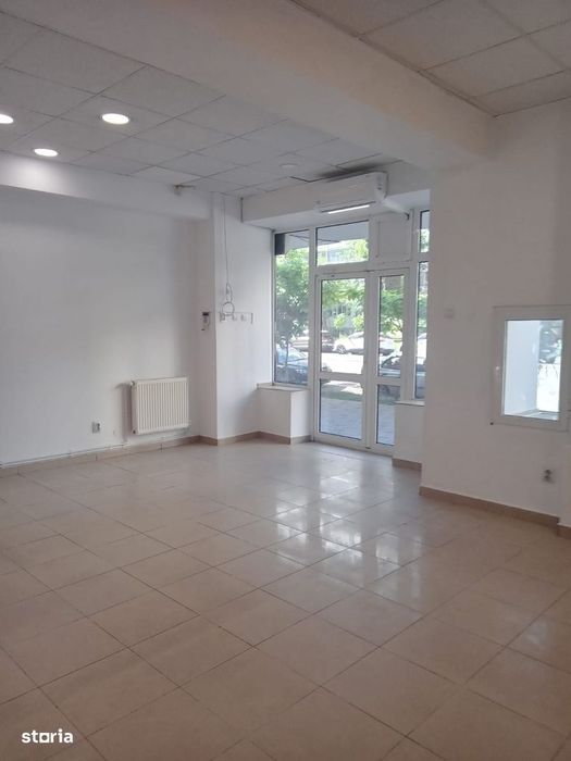 Spatiu de inchiriat 70 mp - Centru - Palas