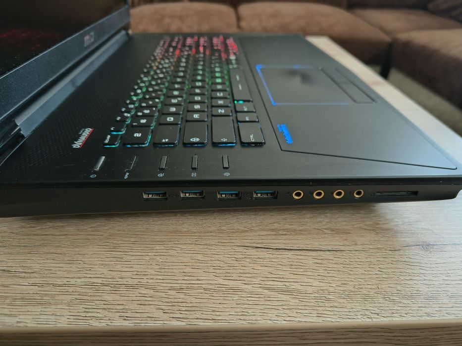 Laptop MSI – i7-4980HQ, 32GB RAM, GTX 980M 8GB, SSD 512GB, ecran 17.3