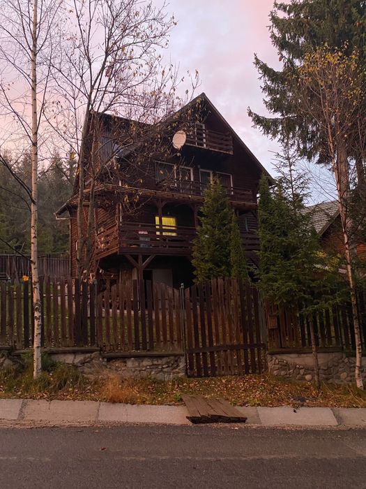 Inchiriez Cabana Statiunea Muntele Baisorii Revelion 2026