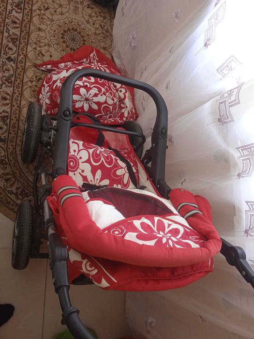 Детская коляска зимняя