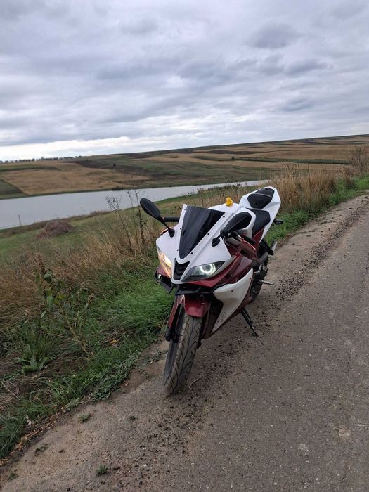 yamaha yzf r125 2012