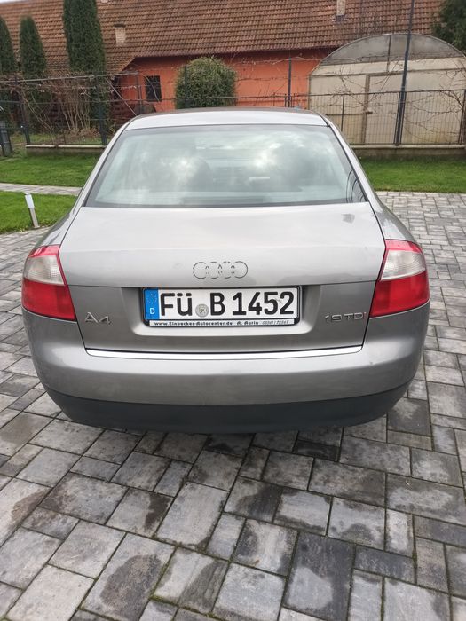 Audi A4  1,9 tdi limuzina, 2002