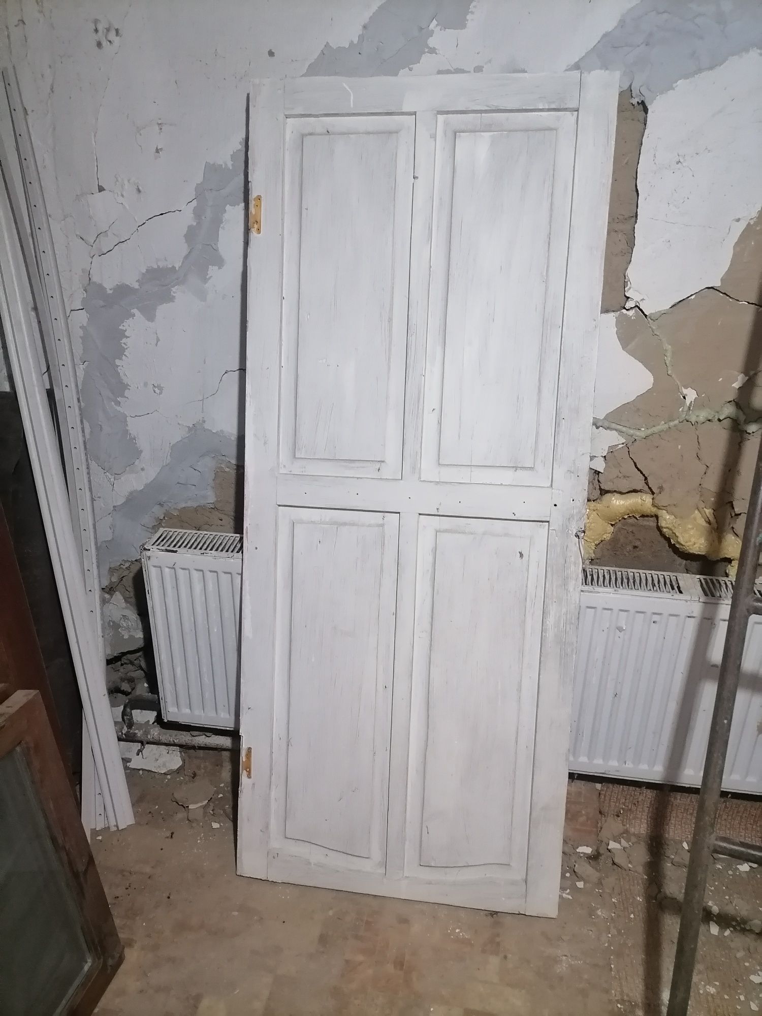 Продам двери бу.