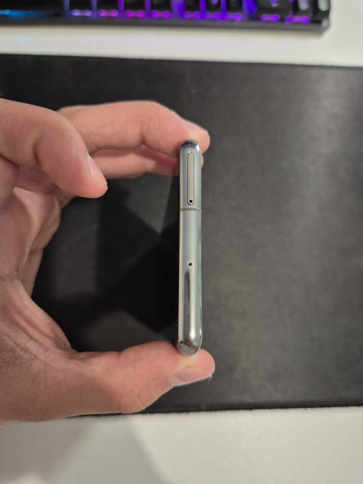 Samsung S10+ 128Gb Neatins