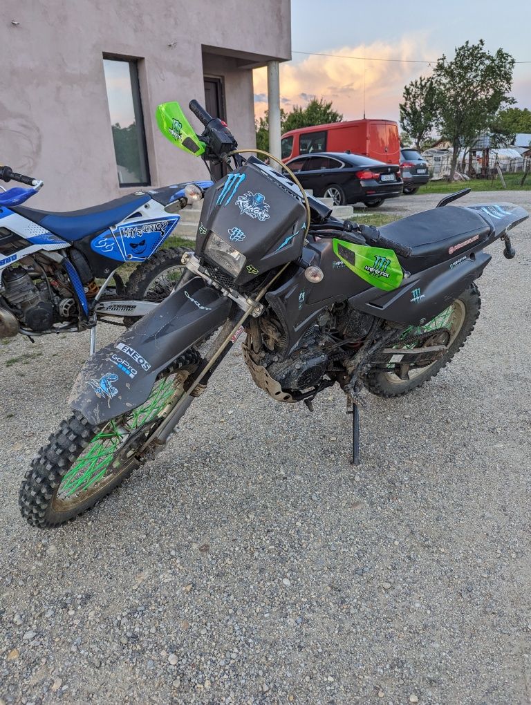 Motocicleta Enduro Cross 125cc cu acte inmatriculabil
