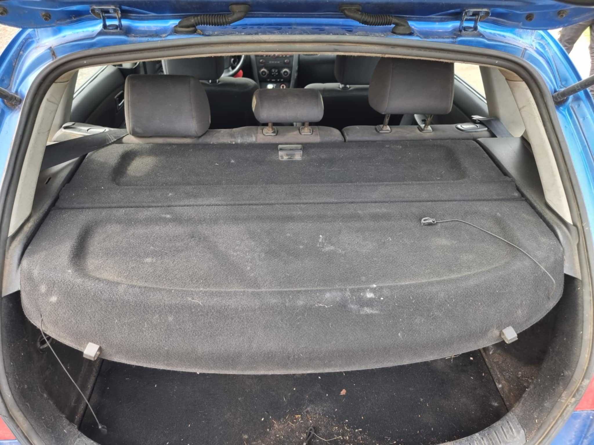 Mazda 3 1.6 HDI На части Спойлер Джанти 16 Катализатор