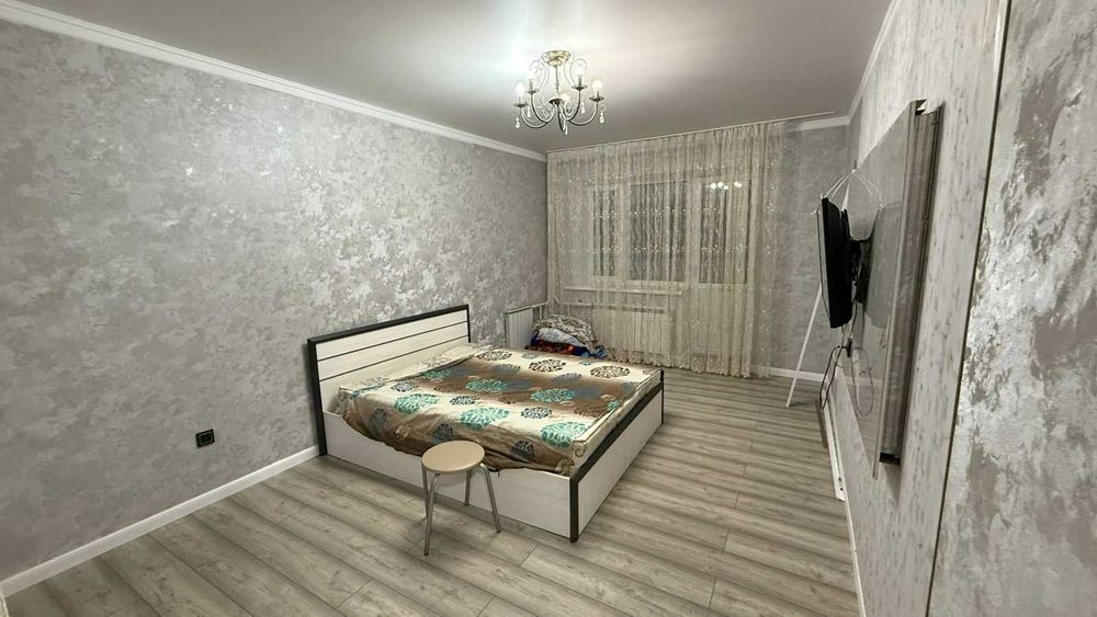 Продам 1 комнатную квартиру (Батыс)