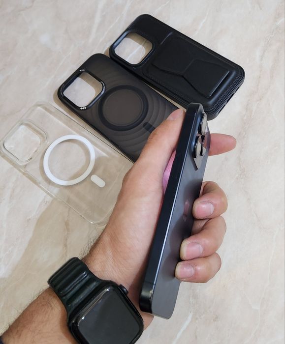 Срочна сотилади Iphone 15 pro