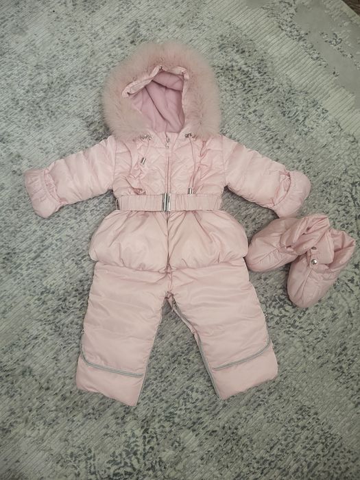 Зимний комбинезон для девочки