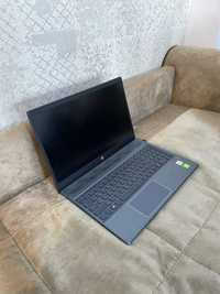 ноутбук HP Pavilion Laptop core i7