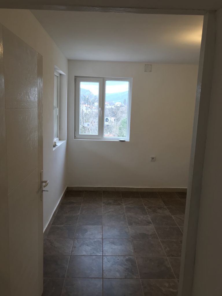 Продава се Къща в с. Луково, Област София-област - 70 кв.м за 1115 €/кв.м - Снимка #6
