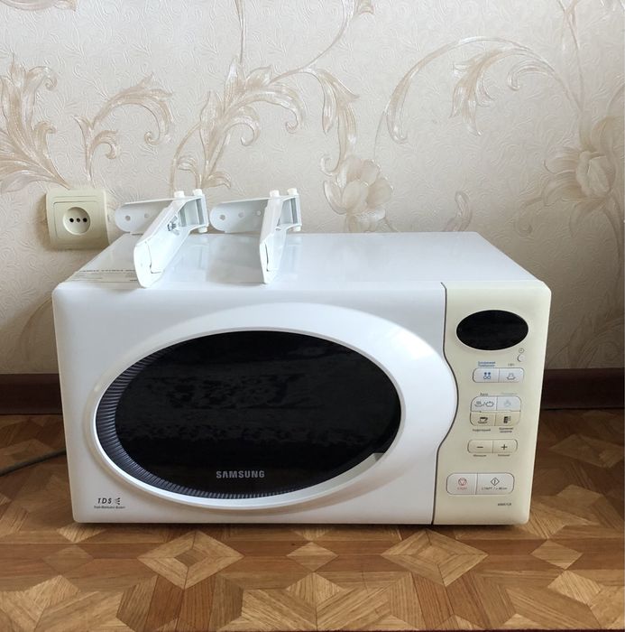 Микроволновая печь