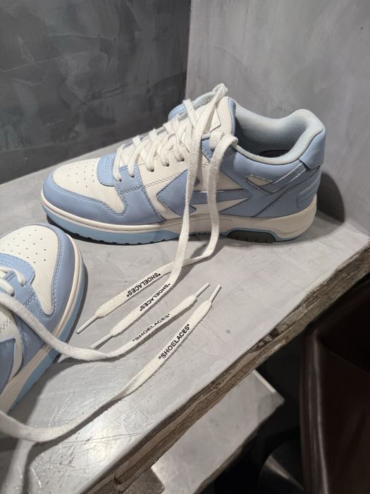 КАТО ЧИСТО НОВИ Off-White Out Of Office 100% оригинални