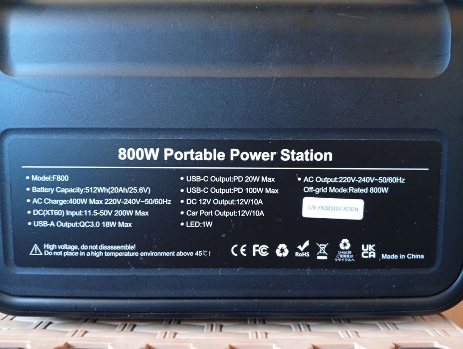 Generator solar Fossibot de 800w și de 200w și invertor 300w