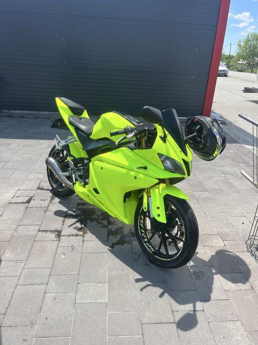 Vand sau schimb yamaha yzf r125 final 2015 ABS fata spate
