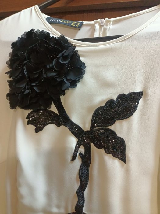 Продам женские одежды