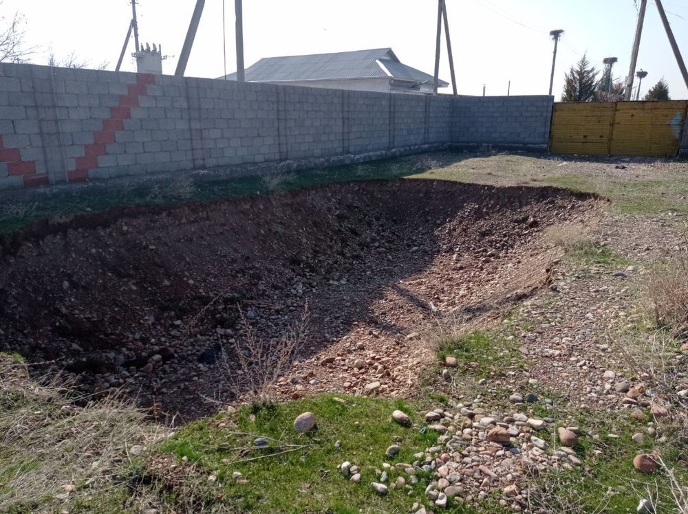 Продается дачный участок с кадастром.