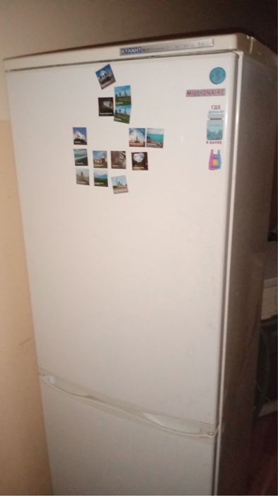 Продам холодильник