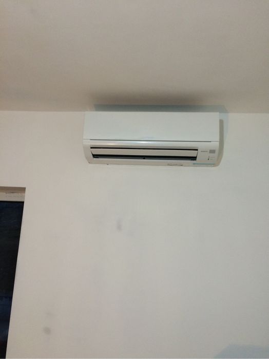 Montaj, service, igienizare, reparatii aer conditionat