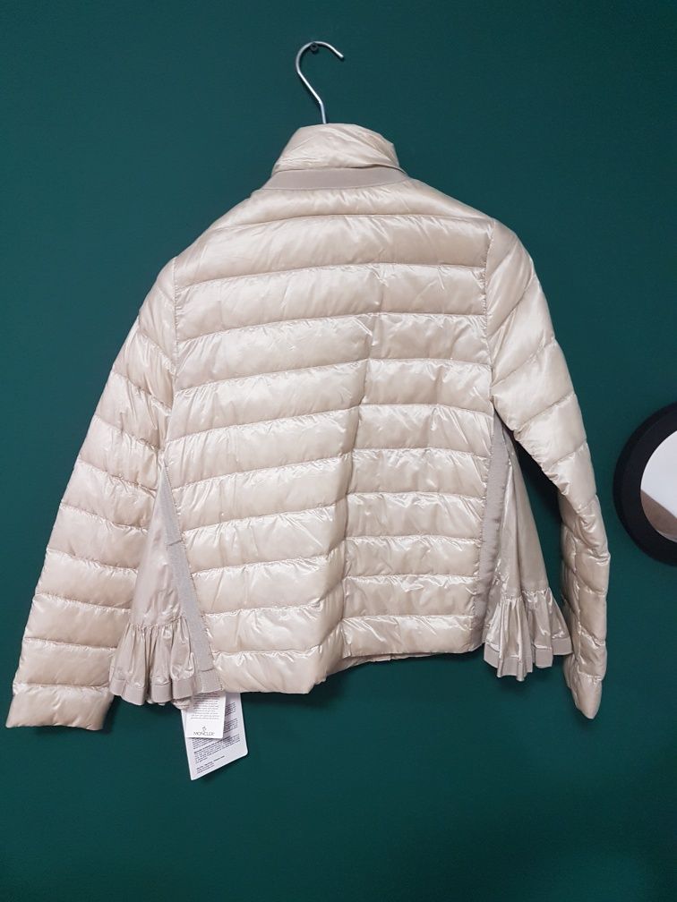 Geaca de dama moncler originala