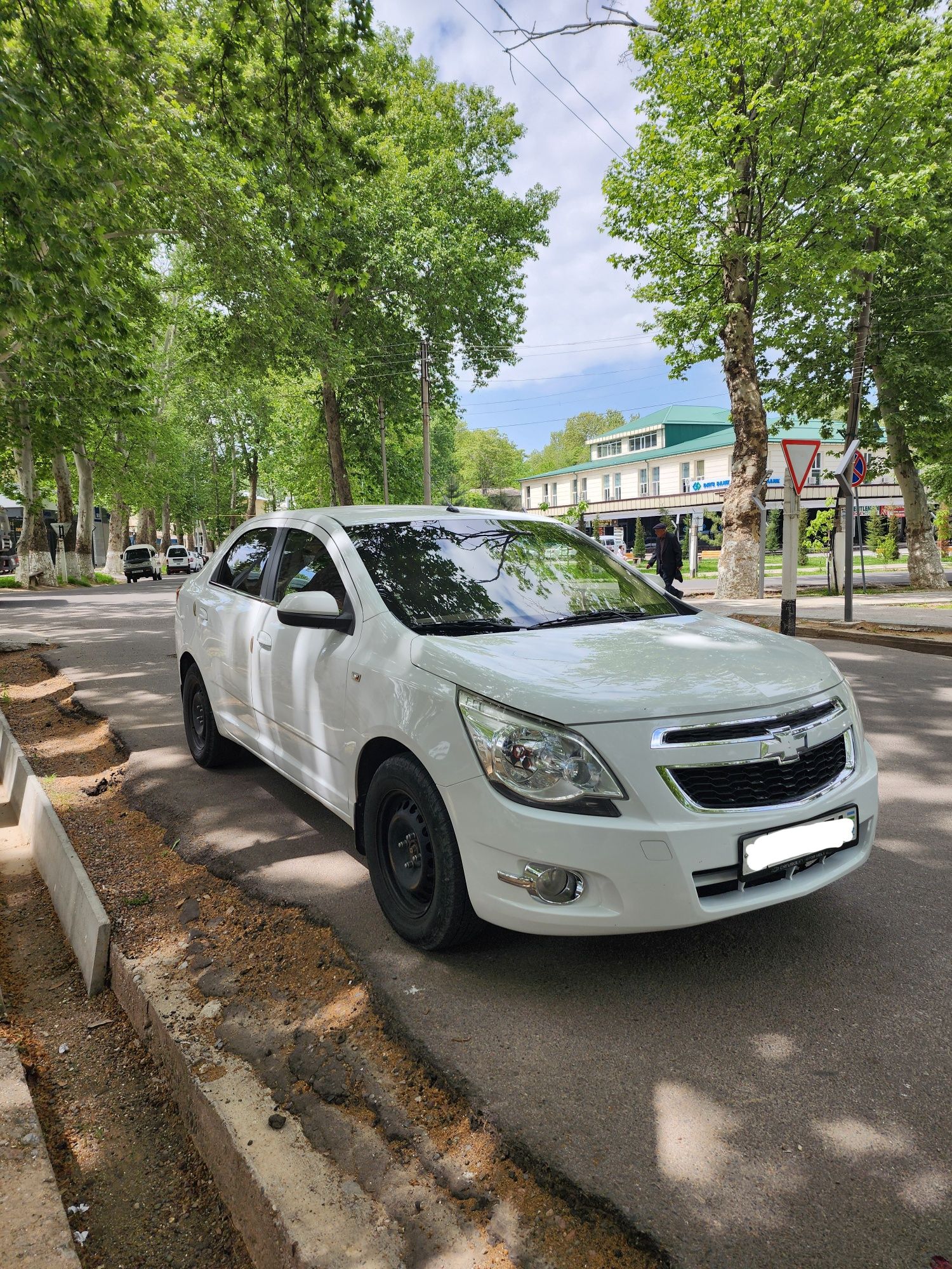 Chevrolet Cobalt 3 pozitsiya