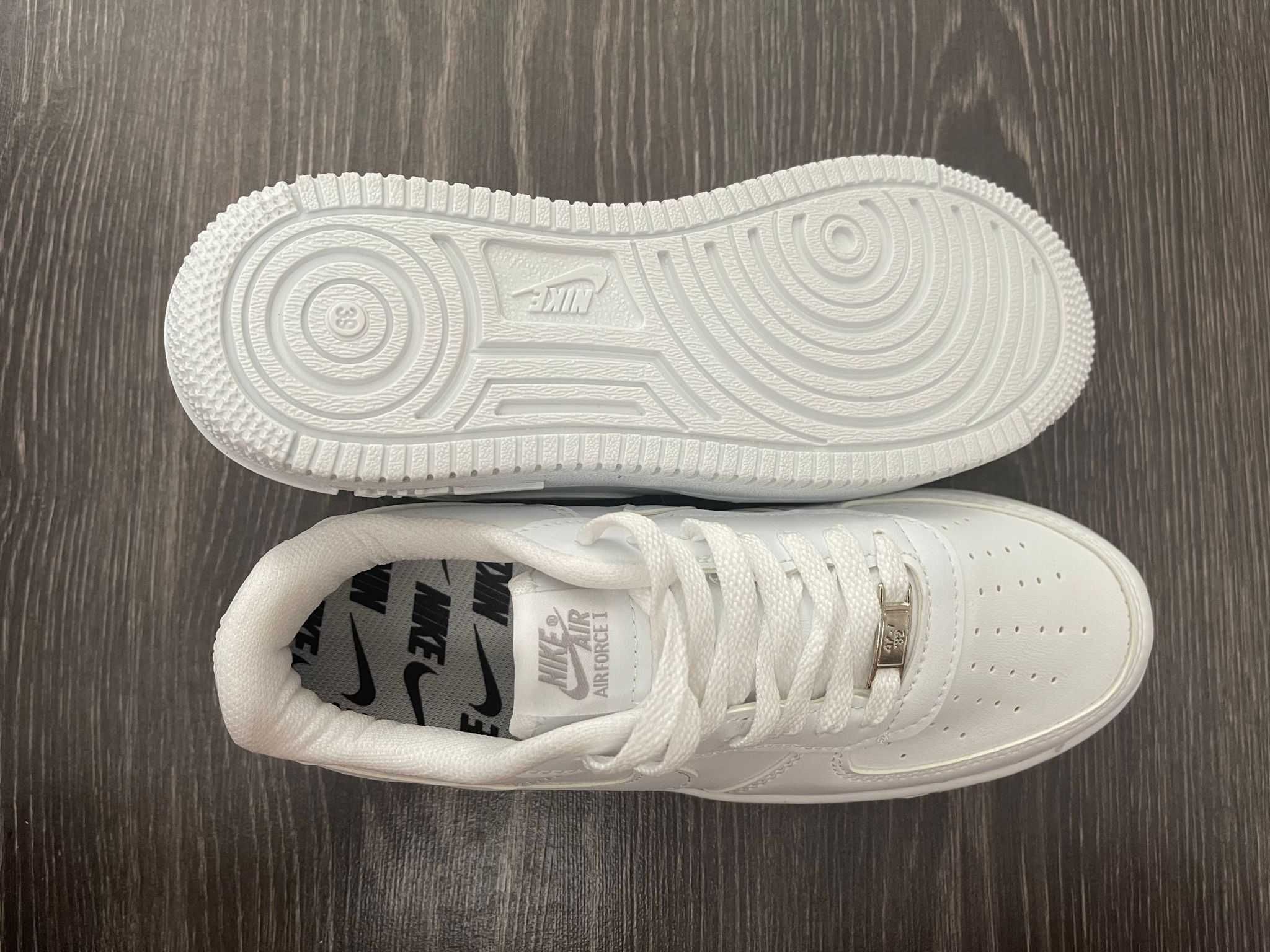 Air Force 1  Tripe White (Livrare cu Verificare)