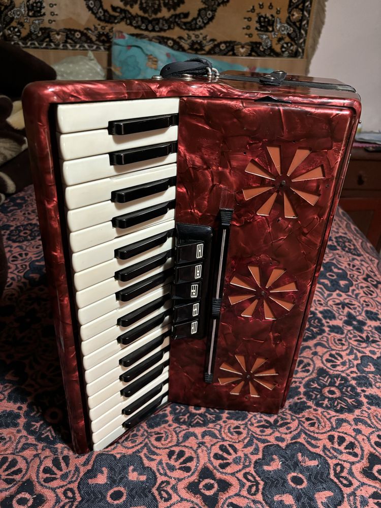 Acordeon Weltmaister Stella