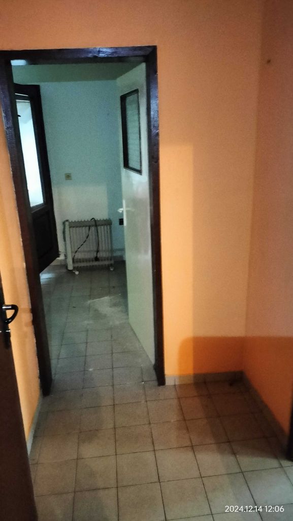 Продава се Многостаен апартамент в Варна, Операта - 150 кв.м за 2427 €/кв.м - Снимка #17
