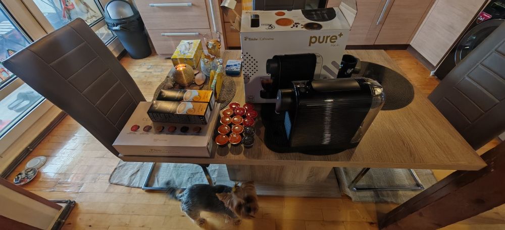 Кафе машина с капсули Tchibo cafissimo pure+