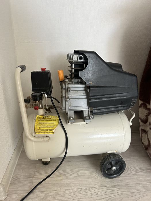 Компрессор продам за 40000