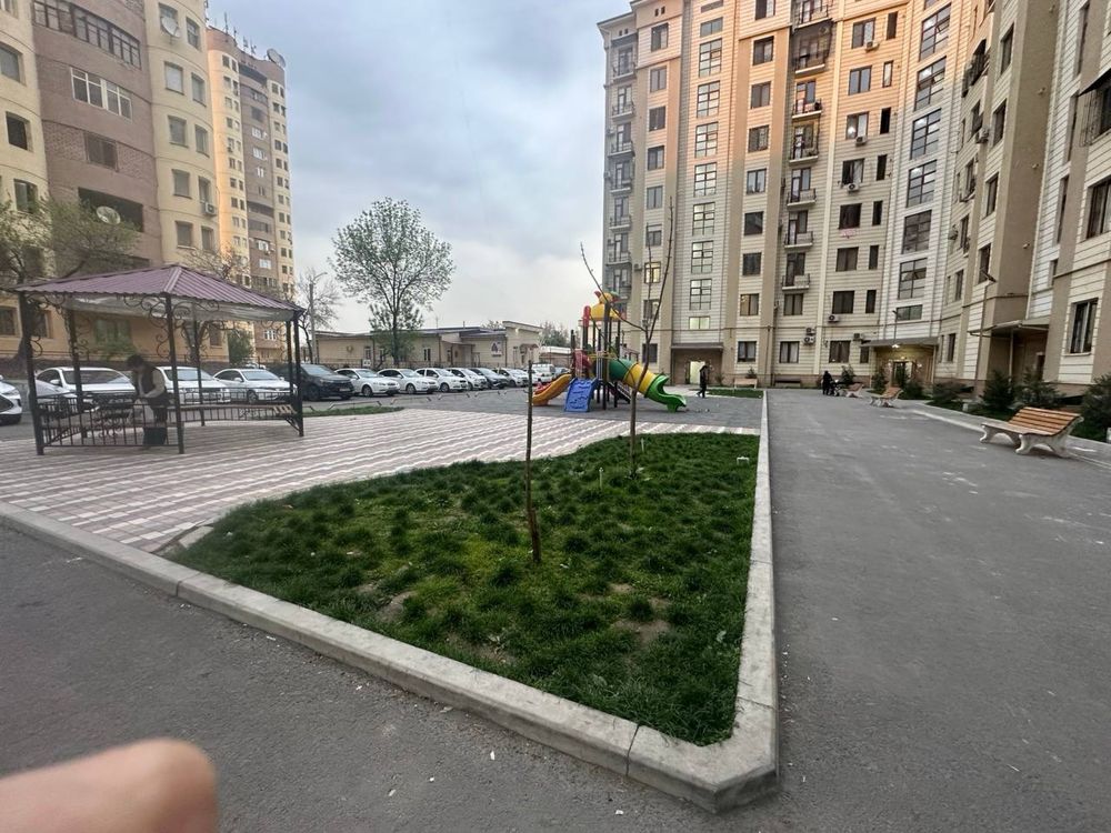 продаётся 2х этажная квартира