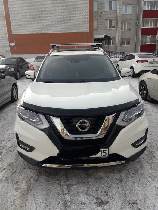 Продам автомобиль Nissan X-Trail 2021г