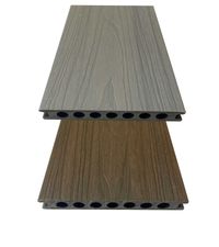 Deck WPC, bicolor, cu strat de protectie cu textura de lemn natural
