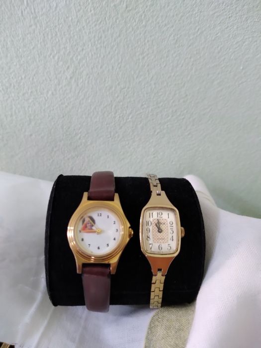 Часы старинные винтажные