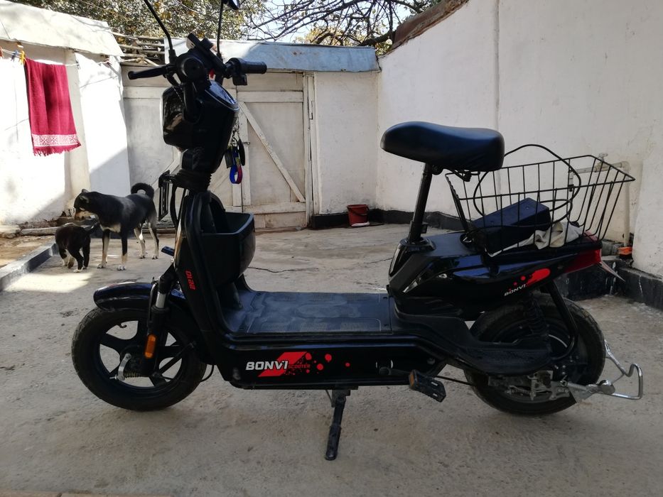 Скутер электрический