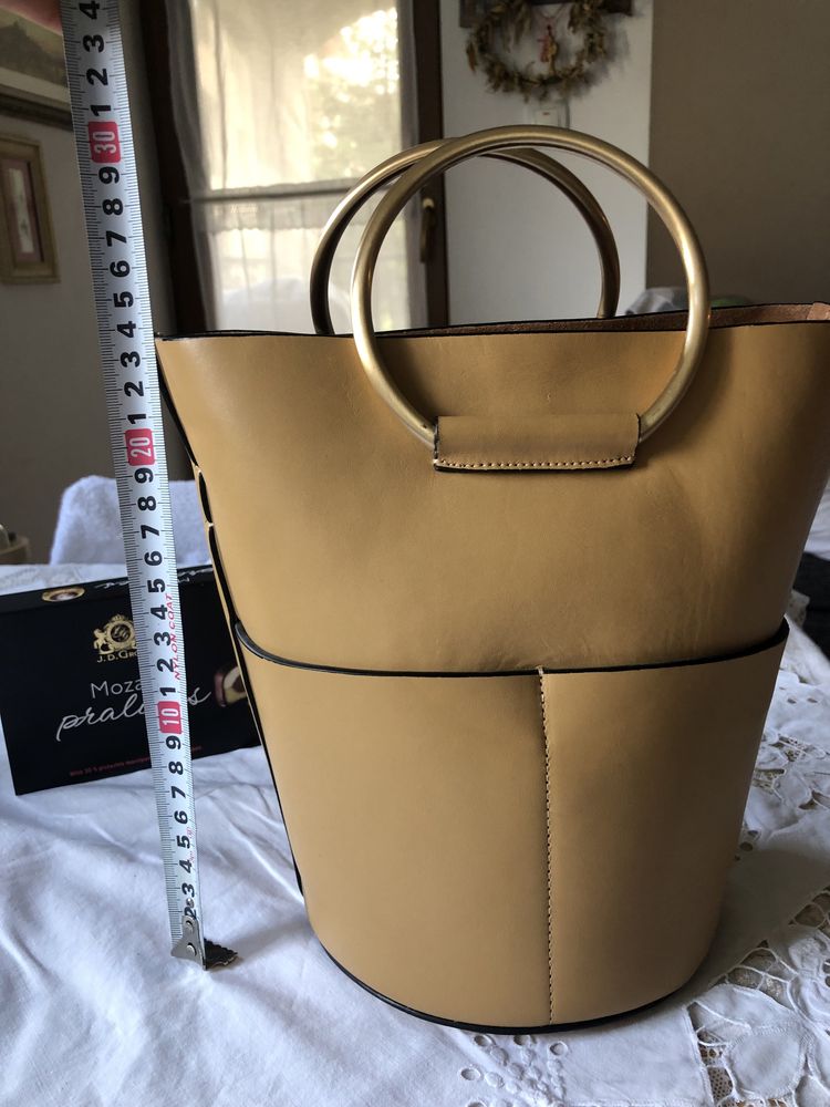 Jeanne Ochre нова чанта естествена кожа с презрамка - 23 см висока.