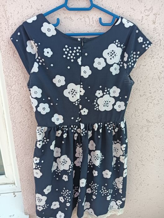 Rochie de nuntă elegantă mărimea L