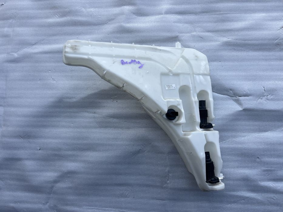 Vas lichid spalator parbriz/ vas stropgel BENTLEY BENTAYGA