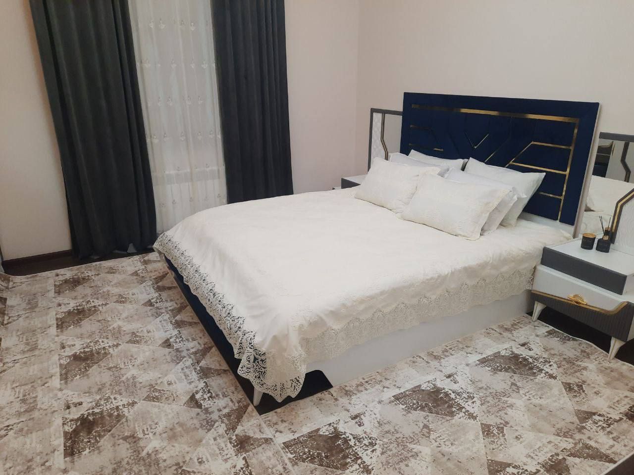 Spalni kamplekt sotiladi xolati yaxwi
