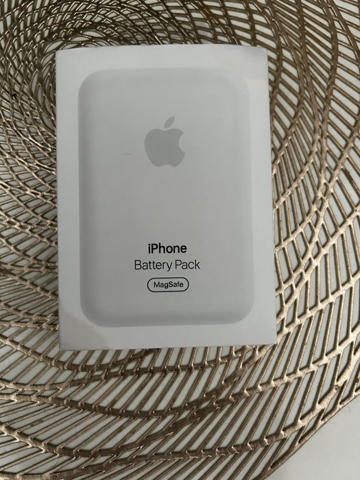 MagSafe IPhone Battery Pack