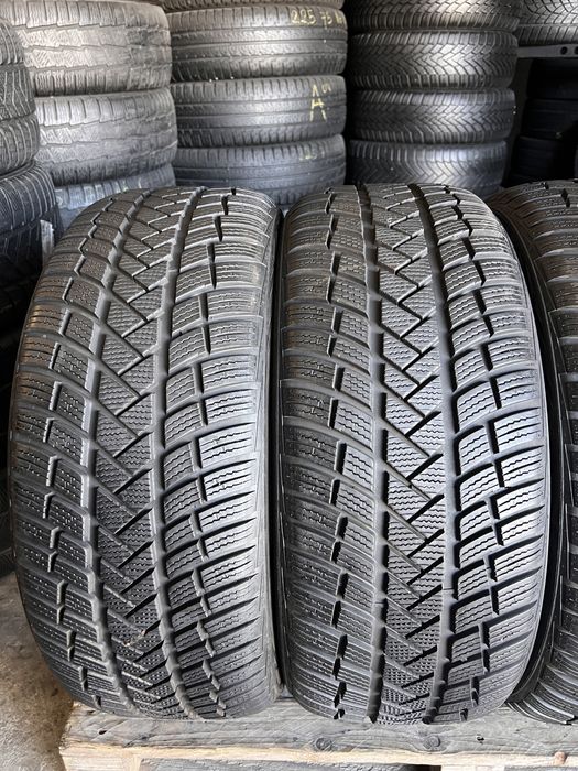 4 anvelope iarna 235/45/18 , Vredestein , 7-7.5 mm