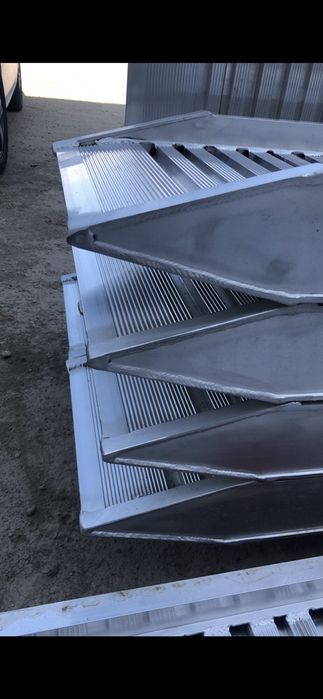 Rampe incarcare aluminiu excavatoare 1-8tone