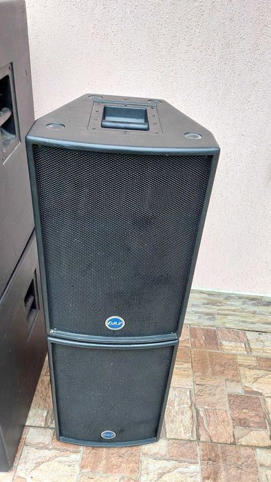 Sistem audio profesional 2 basi+2 boxe+mixer amplificat