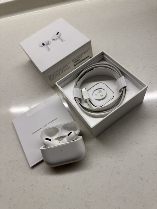 Продам Airpods Pro