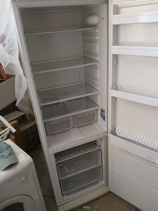 Индезит холодильник б/у в продаже
