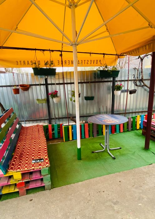 Umbrelă terasă 3,5 x 3,5 m – nouă, completă