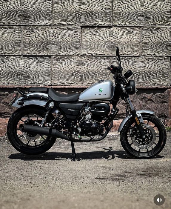 Продам новый мотоцикл ducni  dc 250-c