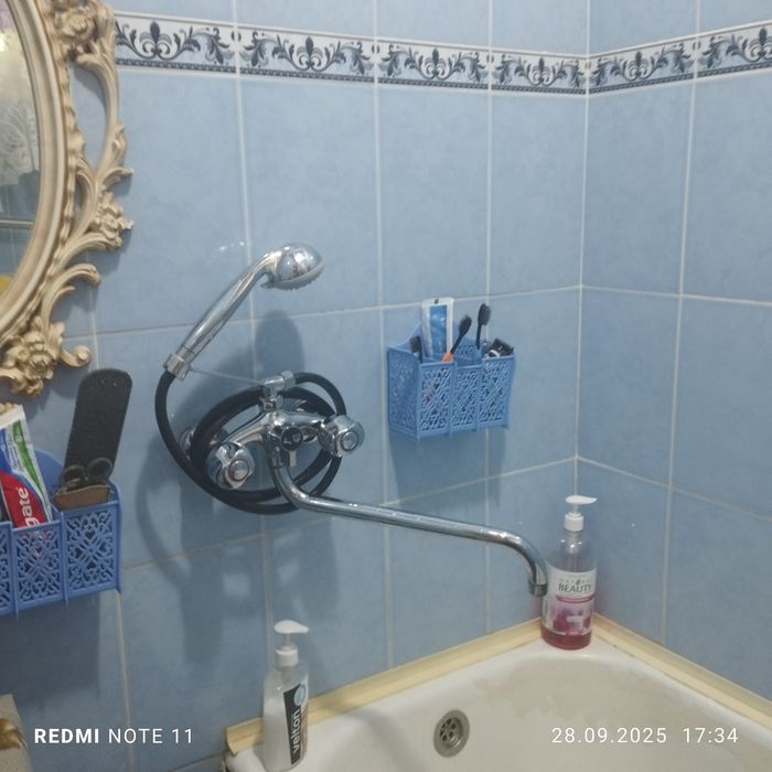 Продаю 2х комнатную квартиру 2/3/4 г.Зарафшан