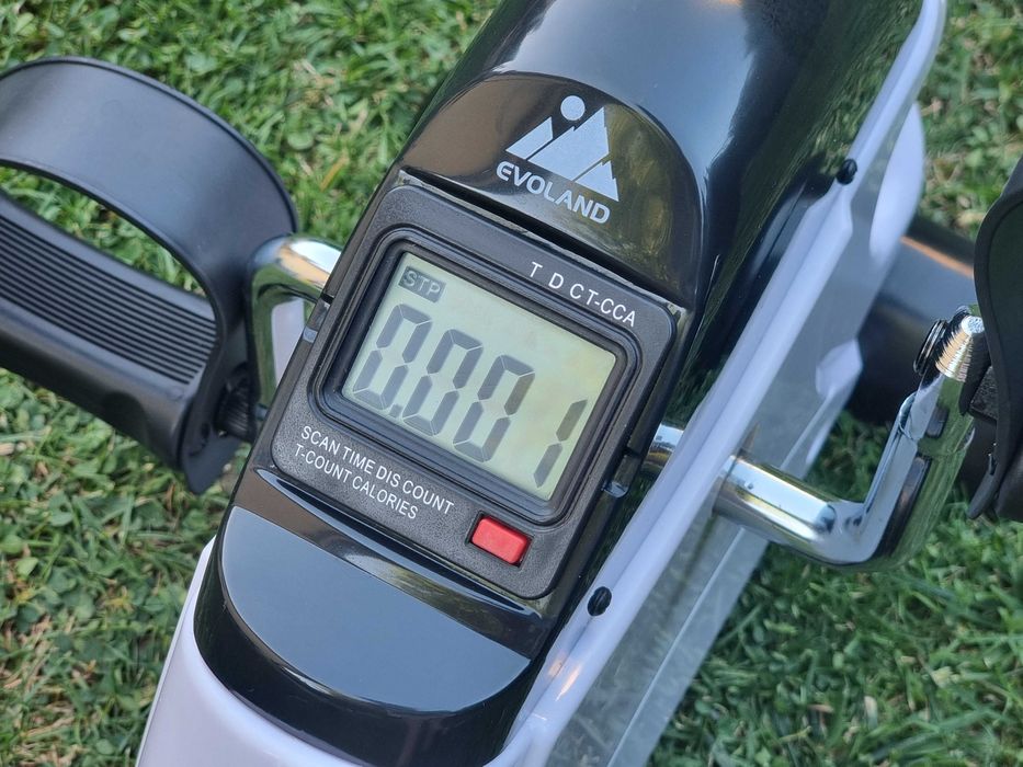 Pedalier recuperare, minibicicleta intretinere cu ecran